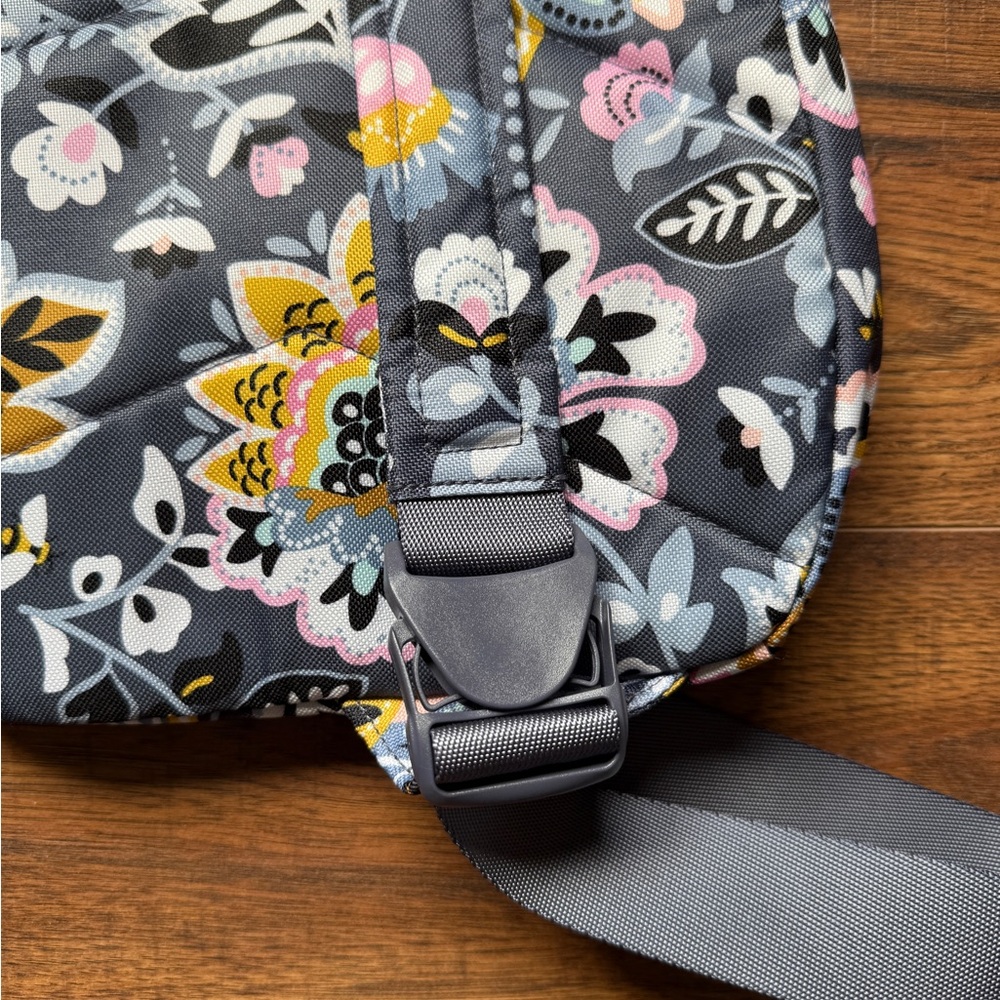 Vera Bradley Lighten Up Essential Sling Backpack Bag Charmont Meadow Pattern - Picture 6 of 9